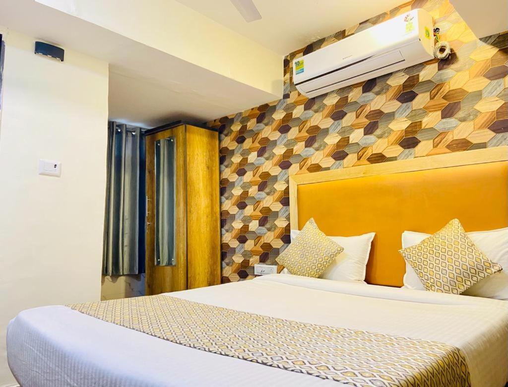 Hotel Alexa By Abc Ahmedabad Exteriör bild